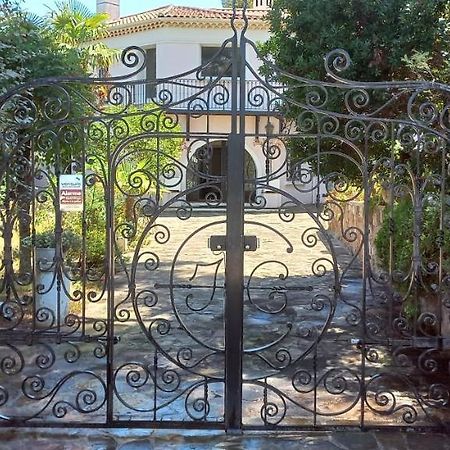 Appartement et sa grande terrasse en Rez de Jardin Saint Aygulf Extérieur photo